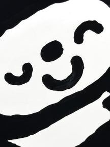 Close-up of LUNNY's black-and-white face in STAY OPEN, STAY FREE, TAROART by TAROUT 00032