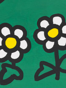 Close-up of white flowers and green leaves in ONE FOR YOU, TAROART by TAROUT 00073