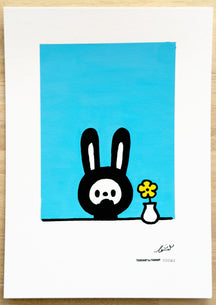 TAROART by TAROUT 00082, …: full view of the original painting with the transparent text sheet removed, showing LUNNY with a closed mouth beside a yellow flower in a white vase on a blue background.
